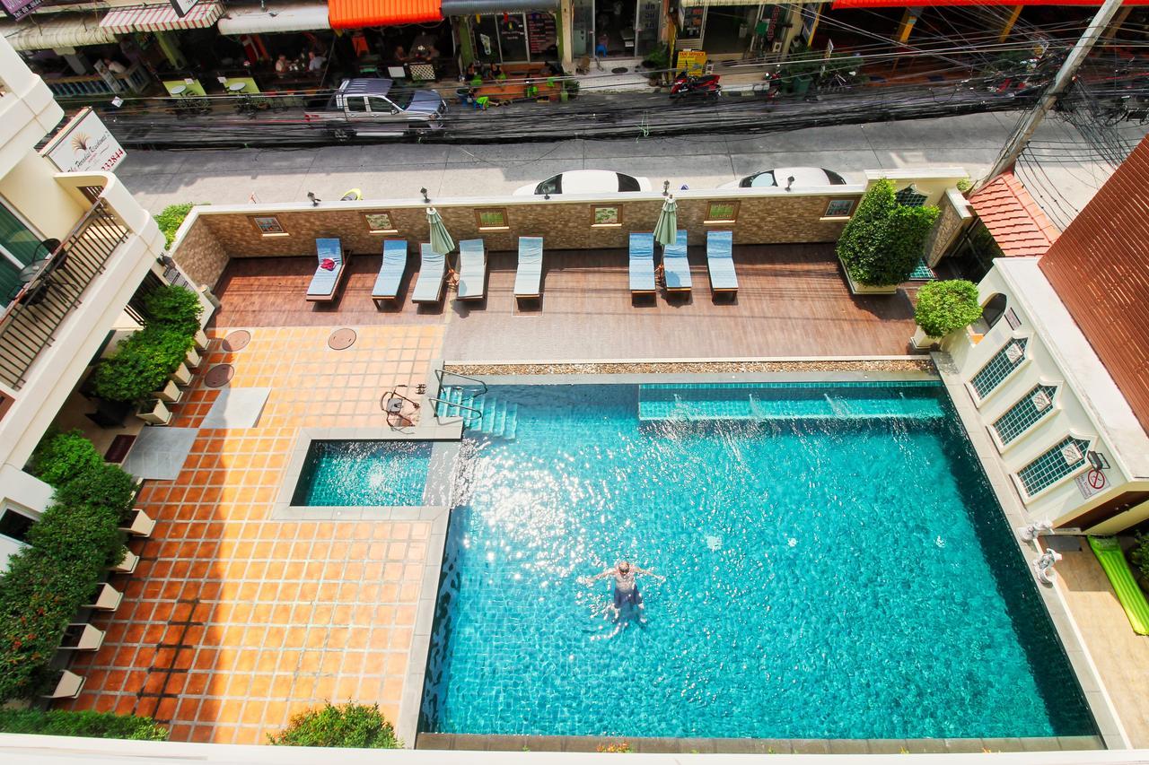 The Paradise Jomtien Beach Extérieur photo
